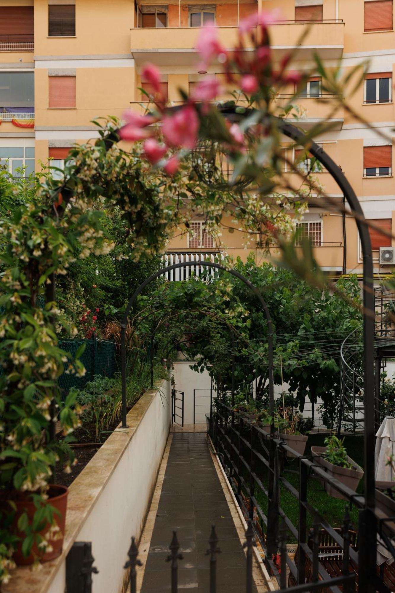 فندق Casa Caudi روما المظهر الخارجي الصورة